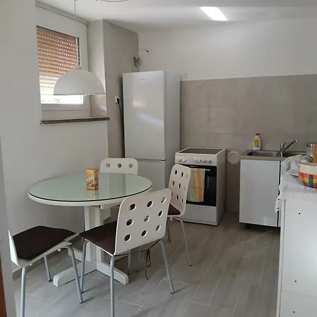 Apartma Vmmn *